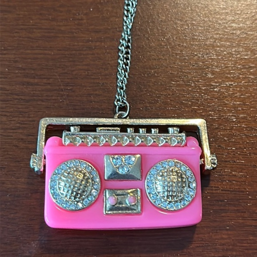 Cute novelty pink boombox necklace with metal chain